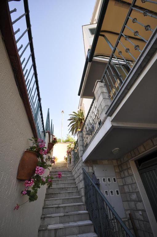 Garni Hotel Bokeska Noc Herceg Novi Exterior photo