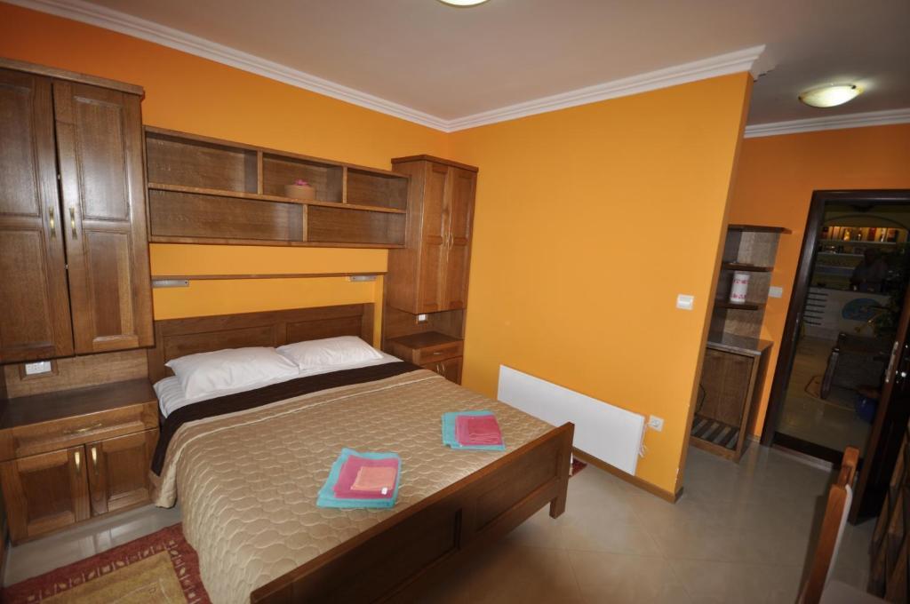 Garni Hotel Bokeska Noc Herceg Novi Exterior photo